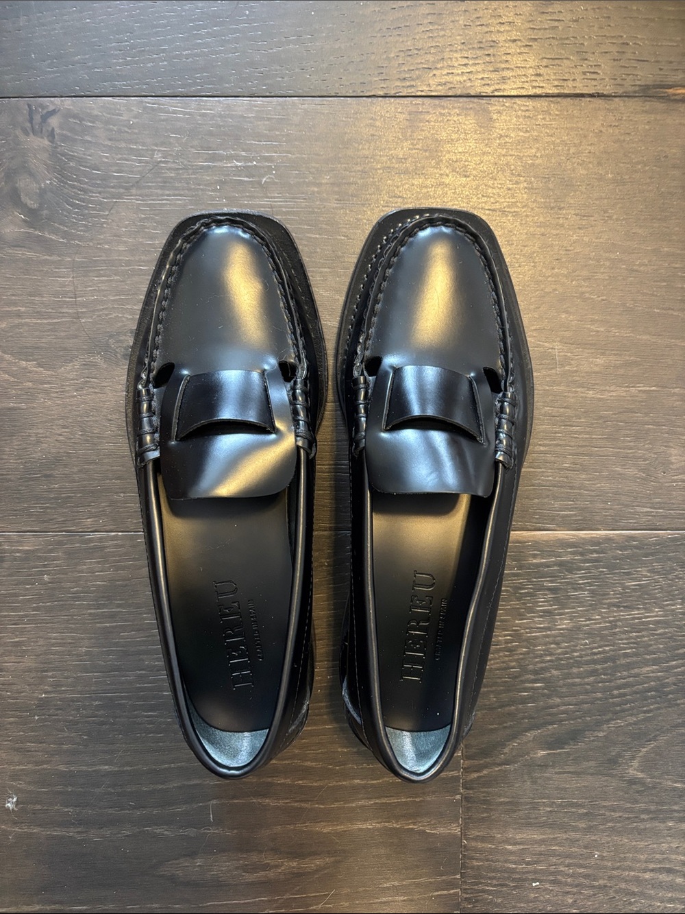 Hereu women interlace detail loafer black